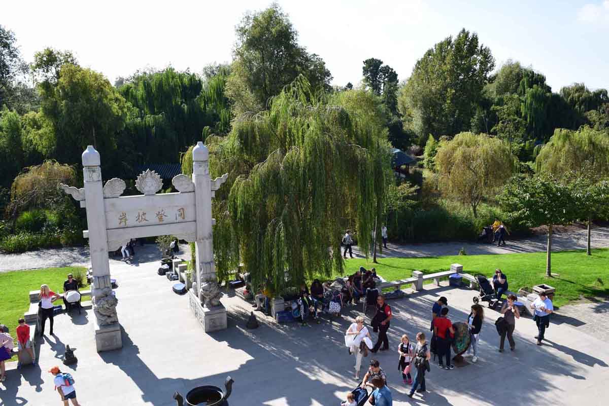 Nature avec bâtiments à Pairi Daiza